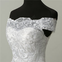 Carregar imagem no visualizador da galeria, Vestido de Casamento – Luxo Lace Bordado – Longo Train